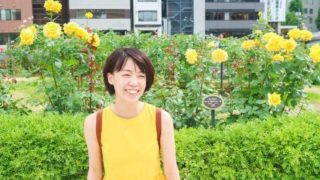 子どものような「純粋で清らかな心」を大切にされている書道講師の坂井恵美さん
