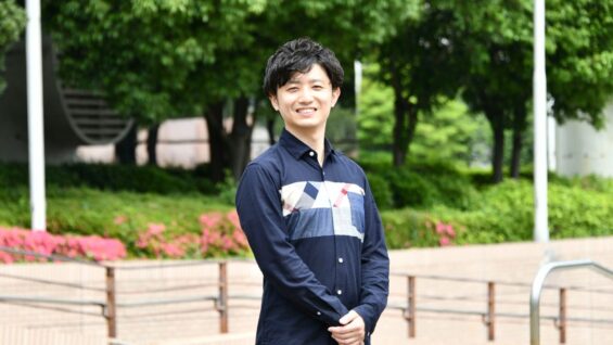 インタビュイーサムネイル